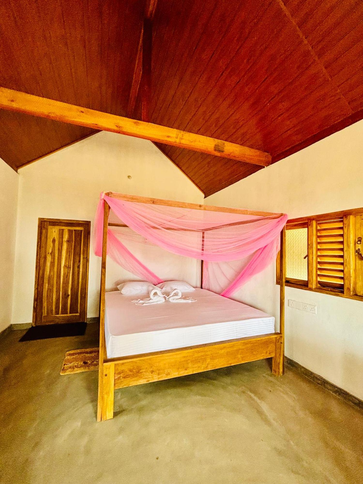 Peanut Farm Surf And Wild Resort - Arugambay Arugam Bay Exteriör bild